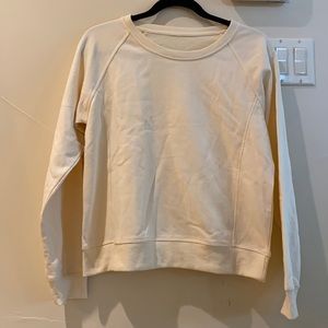 Yellow sweatshirt. Size S